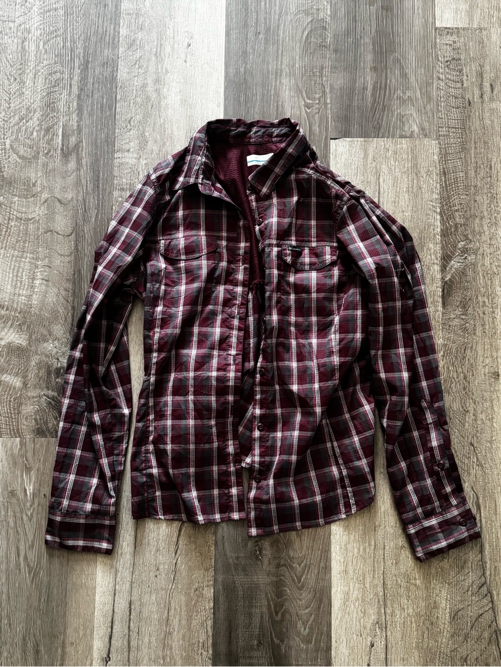 Columbia Burgundy Plaid Long-Sleeve Button-Down Shirt